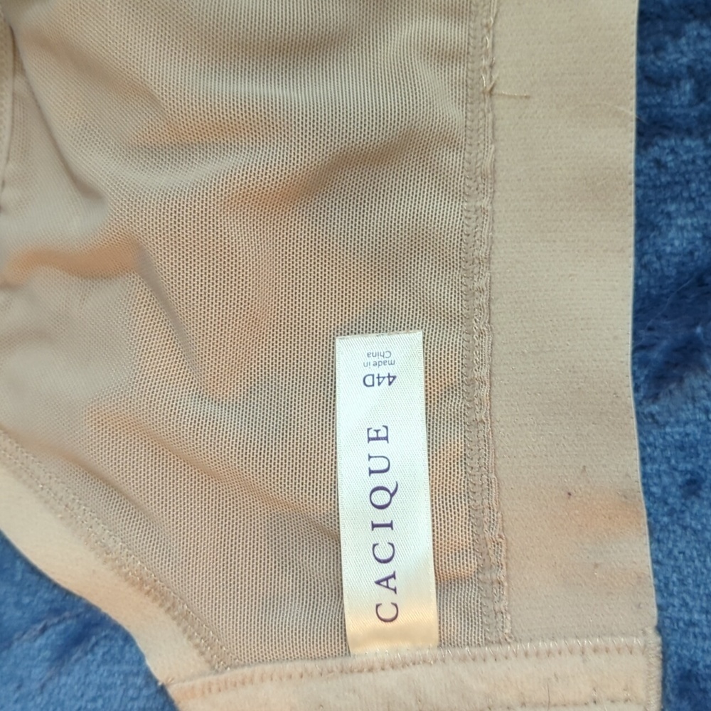 Cacique lightly padded bra 44D - Picture 3 of 3